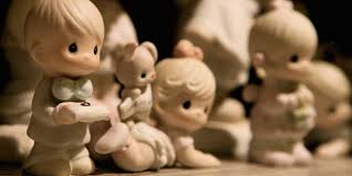 Sep 17, 2010 · they thought it would be worth a lot of money, but some of these people were crazy and went to toys r us and bought $4,000 worth of beanie babies that ended up not being worth what they retailed. Precious Moments Fun Facts Collectible Facts