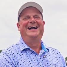 Plenty of great reactions in the most recent Bros VS. Pros episode 😂 Link  in bio