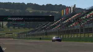 It is a 2 and a half mile circuit that uses turns 1 & 2, the first shortcut, and then turns 11 through 17 of the full gp circuit. Gtp Wrs Week 87 Fugu 2