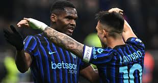 Inter 2-0 Lazio: Martinez and Bonny send Chivu's men top of Serie A