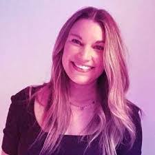 Laurel Boyd's Instagram, Twitter & Facebook