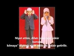 Şükür namazının erkekler ve kadınlar için nasıl kılındığını yazılı, resimli ve videolu anlatım olarak aşağıda bulabilirsiniz. Sukur Namazi Nasil Kilinir Kac Rekattir Ve Hangi Dualar Okunmali Guncel Bilgiler Sitesi Dualar Youtube Allah