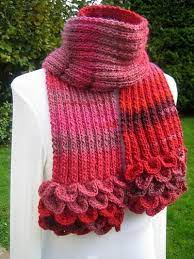 Crocodile Edge Scarf Knit And Crochet Juxtapost Com Knit Crochet Knitting Crochet