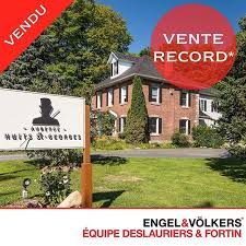Vente Record A Bromont 792 Rue Shefford Bromont Une Enseigne Reconnue A Bromont Vendu Par Alexandre Fortin Luce Deslaurie Instagram Pictures Instagram Pics
