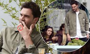 She is to appear in the lead role of rey in the 2015 film star wars: Daisy Ridley S Fiance Tom Bateman Wears A Ring On His Wedding Finger During Coffee With Olivia Cooke Daily Mail Online