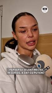 Roxanna Parra's Instagram, Twitter & Facebook