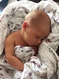 Babygirl came 4/19/2018 weighing 6lbs 7oz. She is my husband and I rainbow  bby🌈 I thank God for allowing us to experience the wonderful feeling  again😇 welcome bby Amirah Joyce Raven 💜