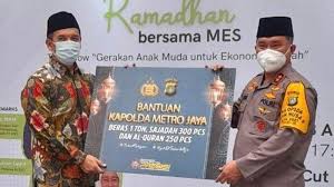 Level 17, management tower management & science university university drive, off persiaran olahraga, section 13, 40100 shah alam selangor. Kapolda Metro Jaya Kunjungi Masjid Cut Meutia Beri Bantuan Pemberdayaan Ekonomi Umat Tribunnews Com Mobile