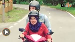 Sharifah nadiyah syed fuad al shahab nama komersial. Daler Mohon Maaf Tak Sengaja Pegang Dada Nelydia Video Dailymotion