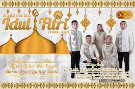 Taqabbalallahu minna wa minkum wa ja'alanallahu minal jadi baik taqobalallahu minnaa wa minkum dan minal 'aidin wal faizin itu adalah ciri khas ucapan termasuk doa yang baik di dalamnya. Hari Raya Idul Fitri Sah Ucapkan Minal Aidin Walfaizin Mohon Maaf Lahir Dan Batin Pada Masyarakat