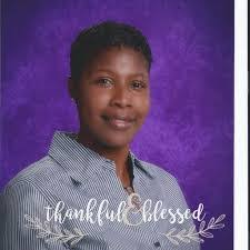 Lana Briggs's Instagram, Twitter & Facebook