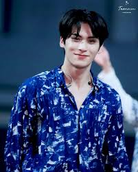 Pin By Matsuriga On Groups Sf9 Sf9 Taeyang Korean Idol