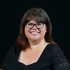 I am very excited to announce that after graduating from the University of  Kansas with my Bachelor's Degree in Marketing and a Certificate in  Professional Selling in May, I've just began my