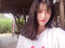 Hôm qua sao làm gì (2/3): Vợ chồng Bình Minh lãng mạn sau hơn 10 năm hôn  nhân