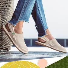 They feature lightweight stretch sling uppers for a feminine, fun fit. 39 Yoga Sling Cruz Ideas Post Yoga Half Shoes Yoga