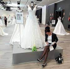 Sep 19, 2014 · allgemeine geschäftsbedingungen für käufer. Brautfashion Loredana Faiss Startseite Facebook