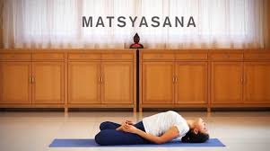 How To Do Matsyasana Cool Yoga Poses Fish Pose Yoga Fish Pose