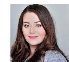 Stacey Eckley's Instagram, Twitter & Facebook