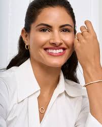 Jewellery isn't just the final touch, it's the defining one. #Talisman  #DeBeersLondon #TheLondonDiary