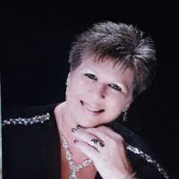 Loretta Keener's Instagram, Twitter & Facebook