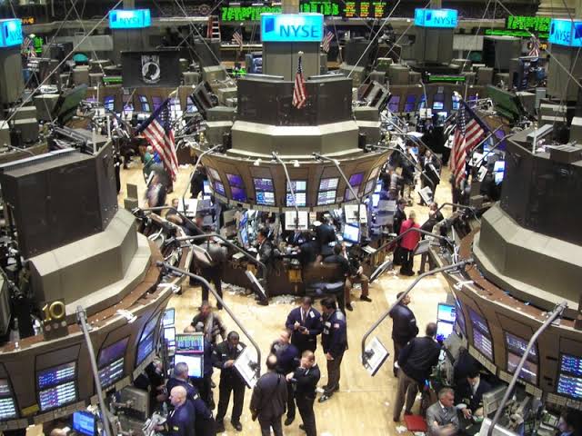 Impresionante caída del petróleo tambalea Wall Street y bolsas - CDN - El  Canal de Noticias de los Dominicanos