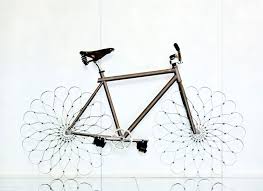 Ron Arad Two Nuns Sprung Steel Wheel Bike Ron Arad Federstahl Fahrraddesign