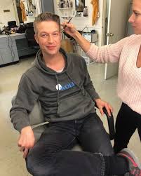 Svu then focuses on the girl's selfish young mother, who becomes their prime suspect. Law Order Svu Season 21 Is Airing Enjoy Some Peter Scanavino Carisi Ladyboners