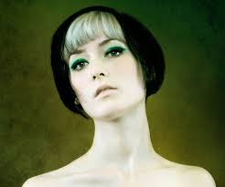 It looks amazing in blonde hair as the hair color is light and more of the hairstyle can be seen happening. Short Hairstyles For Fine Hair 30 Sexy Examples Design Press