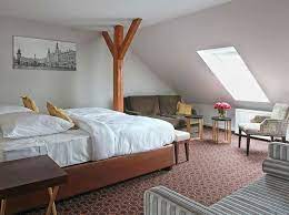 Akce, zakázková výroba nábytku z lamina a masivu trio design s.r.o. Accommodation Vysocina Design Apartments Hlinsko