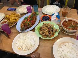 Selain pasar malam, wakaf che yeh turut menjadi tumpuan untuk menjamu selera. Ikan Bakar Paling Padu Di Kst Selera Ikan Bakar Menarik Saji My