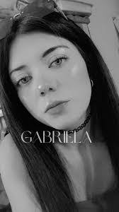 Gabrielle Shaffer's Instagram, Twitter & Facebook