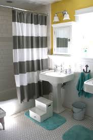 Pin By Sarah Wichmer On New Home Ideas Kid Bathroom Decor Unisex Bathroom Yellow Bathrooms