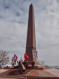 10 апреля 1944 года красная армия вошла в одессу. Den Osvobozhdeniya Odessy Na Allee Slavy Samolet S Pozdravleniem I Raritetnye Dzhipy Fotoreportazh Novosti Odessy