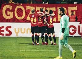 Bursaspor (1.lig) günel kadro ve piyasa değerleri transferler söylentiler oyuncu istatistikleri fikstür haberler. How Bursaspor Against The Odds Defied Turkey S Big Three To Lift The 2009 10 Super Lig Title