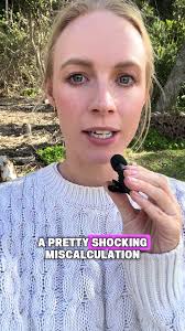 🌱 Beautiful interplanting, Cauliflower, Cabbage and Carrots. Sown aro...