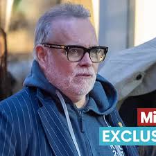 Kate Middleton's 'naughty' uncle Gary Goldsmith makes nod to 'missing'  royal ahead of Celebrity Big Brother