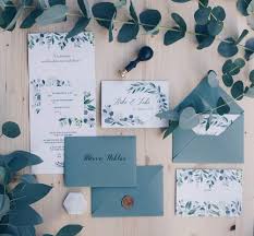 Wie sie einen brief richtig beschriften können sie hier bei uns. Diy Hochzeitseinladungen Mit Eukalyptus Und Wachssiegel Diy Hochzeit