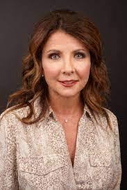 Donna Lefevre's Instagram, Twitter & Facebook