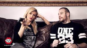 Andrei ciobanu este o mai veche cunoştinţă a emisiunii x factor. Kiss Fm Andrei È™i Lora Ce Faci Cand IÈ›i Cere Iubita Parola De La Fac Facebook