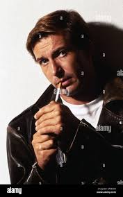 Michael Lesch, deutscher Schauspieler, bei einem Spaziergang durch Hamburg,  Deutschland 1991 Stock Photo