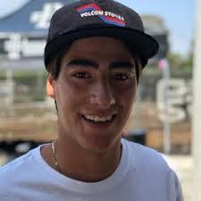 Steven Mateo's Instagram, Twitter & Facebook