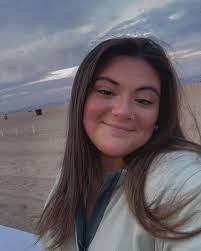 Olivia Mckee's Instagram, Twitter & Facebook