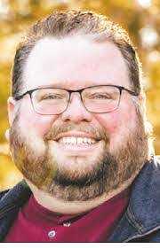 Mary Hoskinson's Instagram, Twitter & Facebook