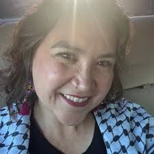 Is there a handyman available to install a car battery?