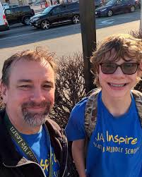 Spirit Week Day 2….Twin Day!! . . . Friendly reminder that tomorrow is  school spirit day! Come in slater swag or 💛💙!