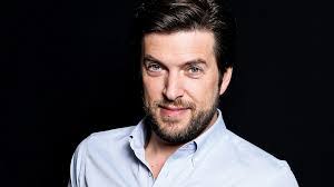 Jean Emmanuel's Instagram, Twitter & Facebook