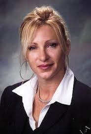 Tina Pray's Instagram, Twitter & Facebook