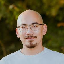 Invis Inc, 2100 Derry Rd W, Mississauga, ON L5N 0B3, CA