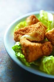 Beignets Croustillants De Camembert Larousse Cuisine Recettes De Cuisine Larousse Cuisine Cuisine