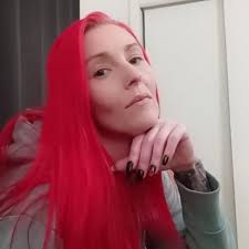 Mandy Chasteen's Instagram, Twitter & Facebook